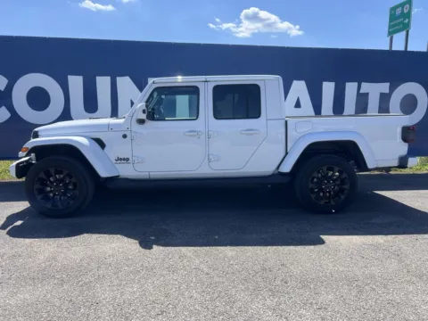 More photos of 2021 Jeep Gladiator High Altitude at Pure Country Automotive, KY