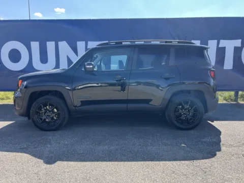 More photos of 2020 Jeep Renegade Altitude at Pure Country Automotive, KY