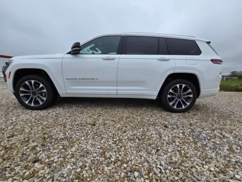 More photos of 2024 Jeep Grand Cherokee L Overland at Pure Country Automotive, KY