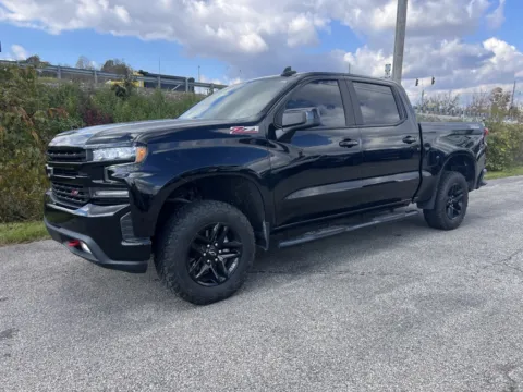 Another view of 2021 Chevrolet Silverado 1500 LT Trail Boss for sale in Grayson, KY at Pure Country Automotive