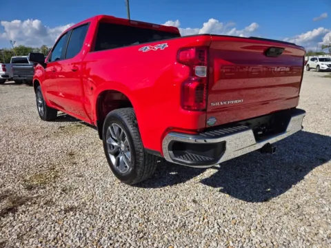 More photos of 2026 Chevrolet Silverado 1500 LT at Pure Country Automotive, KY