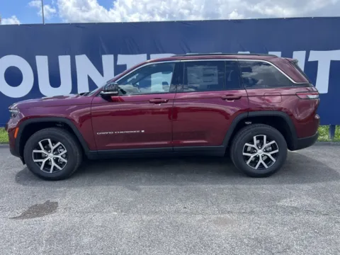 More photos of 2025 Jeep Grand Cherokee Limited at Pure Country Automotive, KY