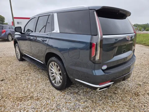More photos of 2021 Cadillac Escalade Premium Luxury at Pure Country Automotive, KY