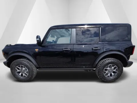 More photos of 2025 Ford Bronco Badlands at Pure Country Automotive, KY