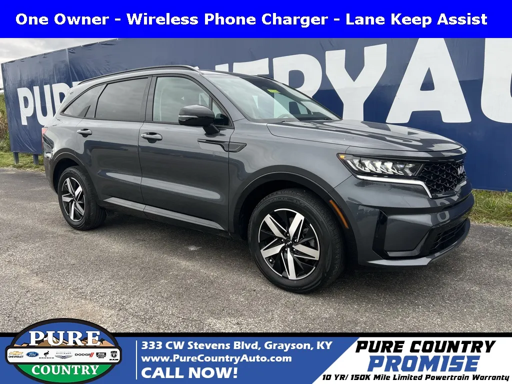 Gray 2023 Kia Sorento S for sale in Grayson, KY