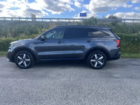 More photos of 2023 Kia Sorento S at Pure Country Automotive, KY