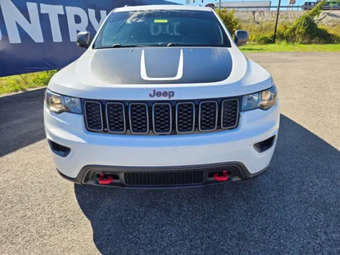 Photos of 2021 Jeep Grand Cherokee Trailhawk for sale in Grayson, KY at Pure Country Automotive