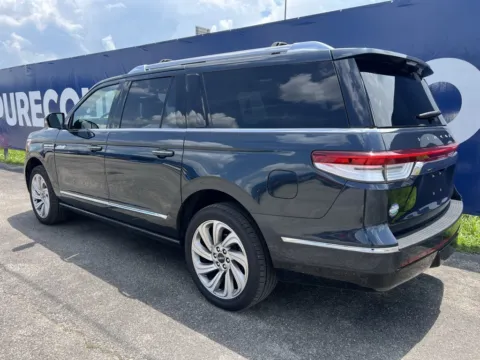 More photos of 2024 Lincoln Navigator L Reserve at Pure Country Automotive, KY