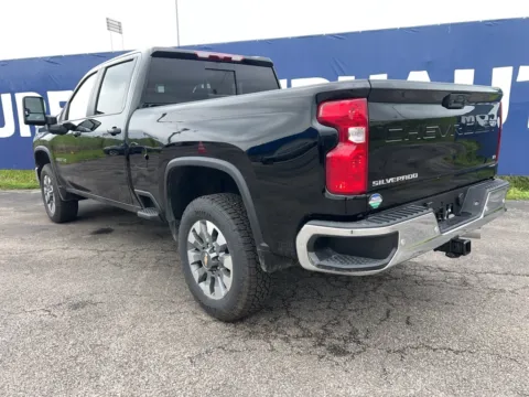 More photos of 2025 Chevrolet Silverado 2500HD LT at Pure Country Automotive, KY