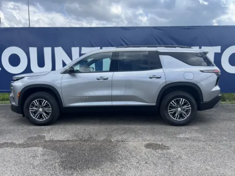 More photos of 2025 Chevrolet Traverse LT at Pure Country Automotive, KY
