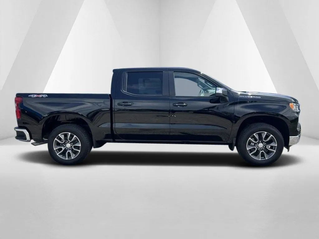2025 Chevrolet Silverado 1500 LT - Photo 8
