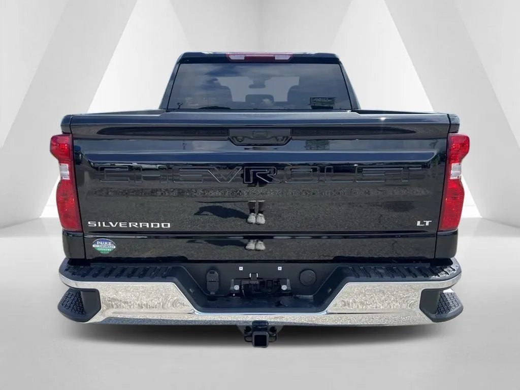 2025 Chevrolet Silverado 1500 LT - Photo 6