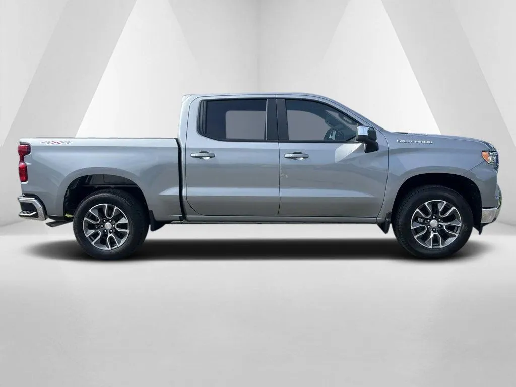 2025 Chevrolet Silverado 1500 LT - Photo 8