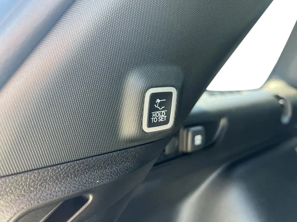 2025 Jeep Grand Cherokee Limited - Photo 33