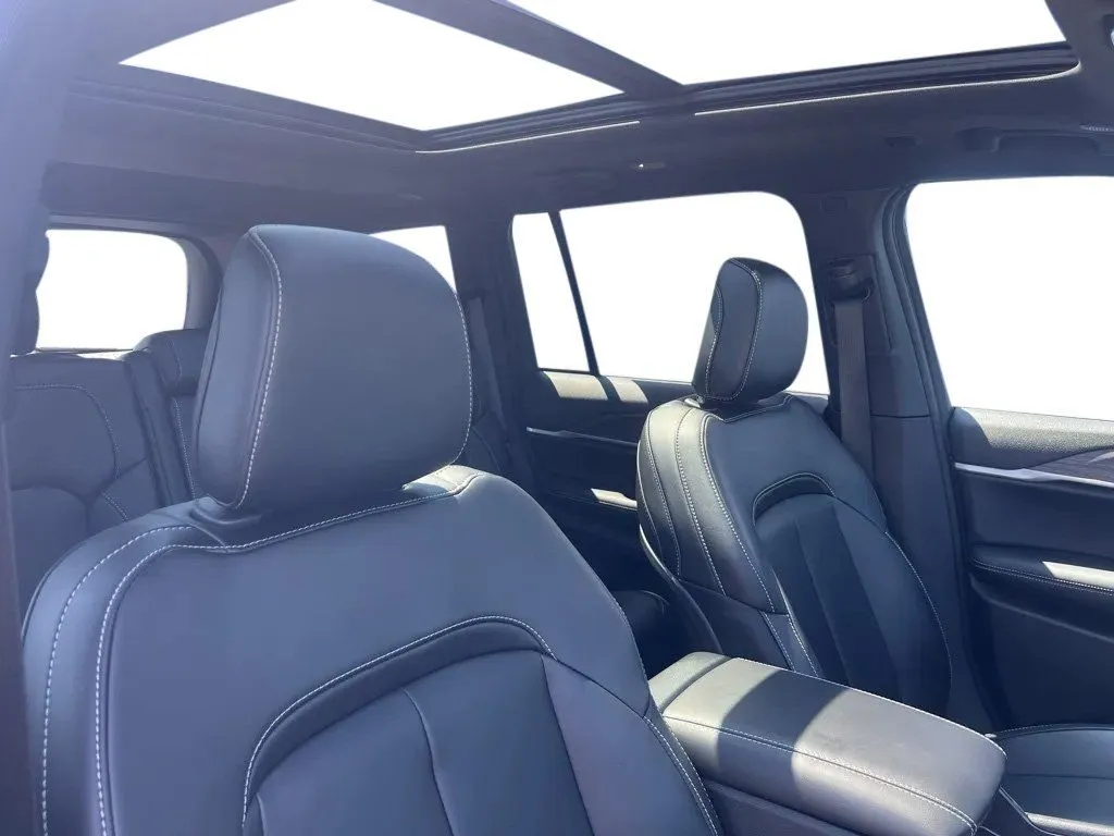 2025 Jeep Grand Cherokee Limited - Photo 26
