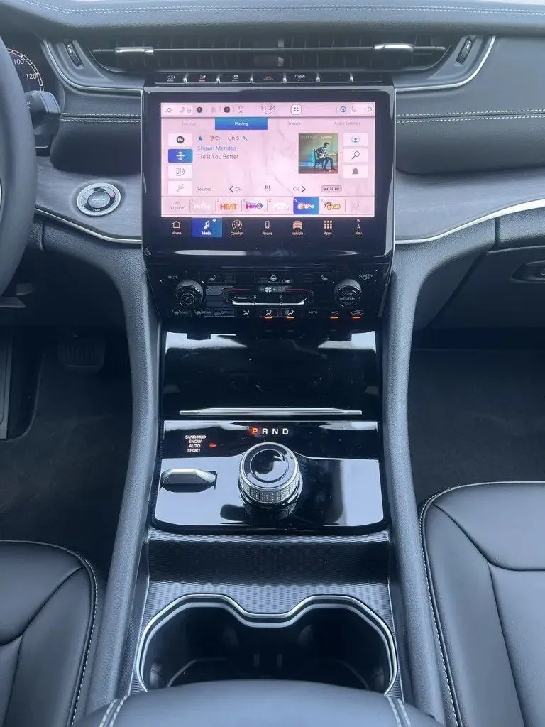 2025 Jeep Grand Cherokee Limited - Photo 19