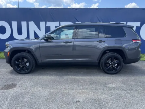 More photos of 2025 Jeep Grand Cherokee L Altitude X at Pure Country Automotive, KY
