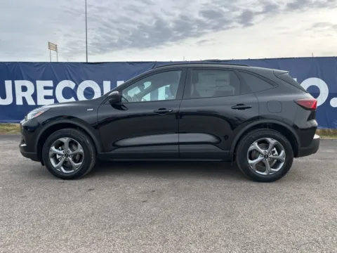 More photos of 2025 Ford Escape ST-Line at Pure Country Automotive, KY