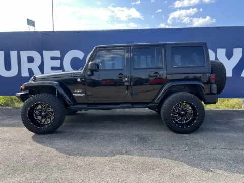 More photos of 2017 Jeep Wrangler Unlimited Sahara at Pure Country Automotive, KY