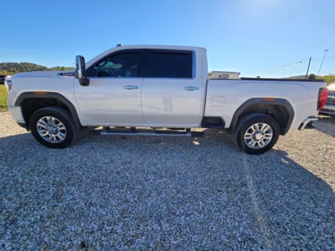 More photos of 2023 GMC Sierra 2500HD Denali at Pure Country Automotive, KY