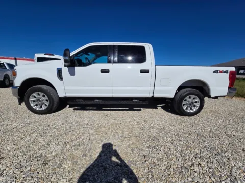 More photos of 2020 Ford F-250SD at Pure Country Automotive, KY