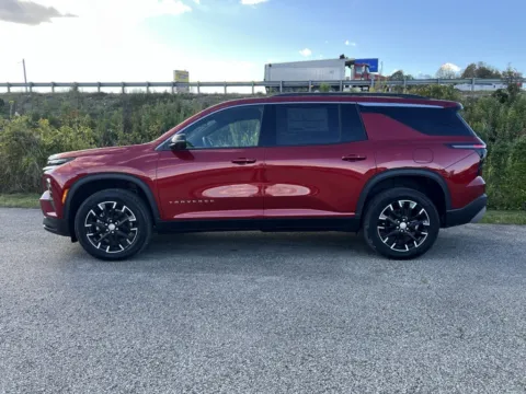 More photos of 2025 Chevrolet Traverse LT at Pure Country Automotive, KY