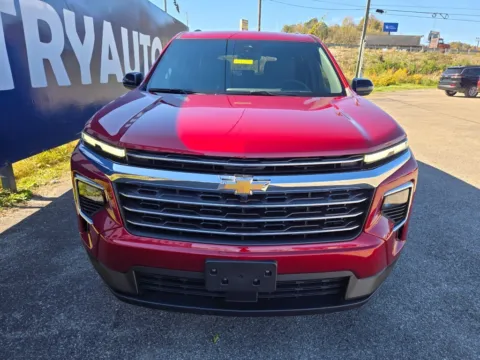 Photos of 2025 Chevrolet Traverse LT for sale in Grayson, KY at Pure Country Automotive