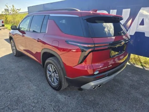 More photos of 2026 Chevrolet Traverse LT at Pure Country Automotive, KY