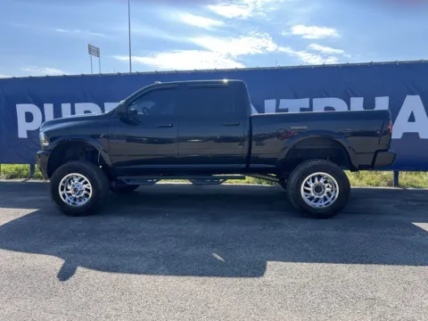 More photos of 2017 Ram 3500 Laramie at Pure Country Automotive, KY
