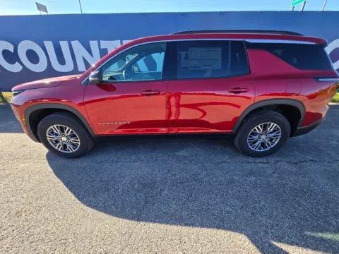 More photos of 2025 Chevrolet Traverse LT at Pure Country Automotive, KY