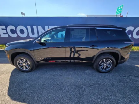 More photos of 2026 Chevrolet Traverse LT at Pure Country Automotive, KY