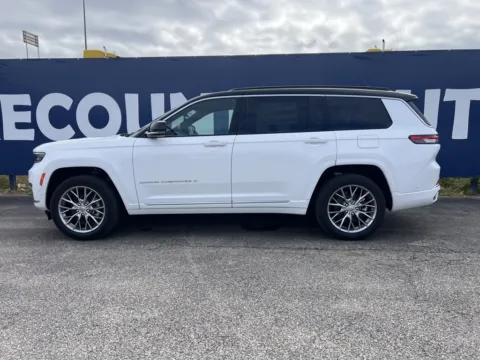 More photos of 2025 Jeep Grand Cherokee L Summit at Pure Country Automotive, KY