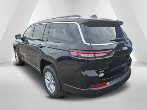 More photos of 2025 Jeep Grand Cherokee L Laredo at Pure Country Automotive, KY