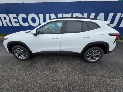 More photos of 2025 Chevrolet Trax LT at Pure Country Automotive, KY
