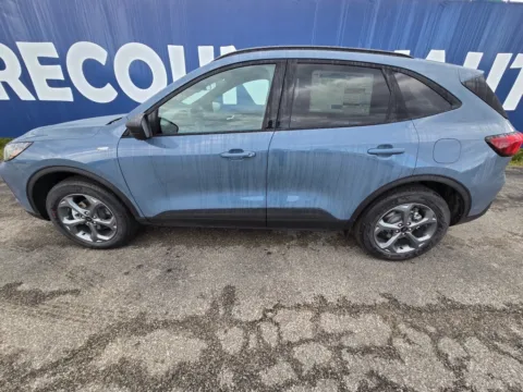 More photos of 2026 Ford Escape ST-Line at Pure Country Automotive, KY