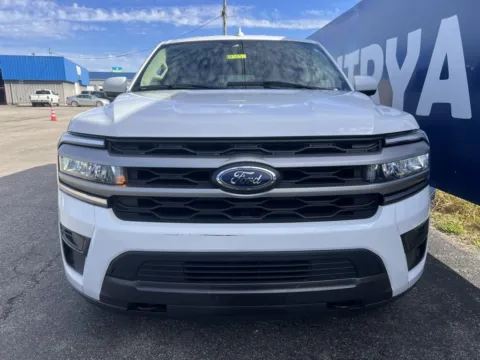 Photos of 2023 Ford Expedition Max XLT for sale in Grayson, KY at Pure Country Automotive