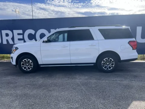 More photos of 2023 Ford Expedition Max XLT at Pure Country Automotive, KY