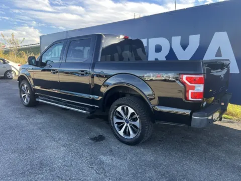 More photos of 2019 Ford F-150 Lariat at Pure Country Automotive, KY