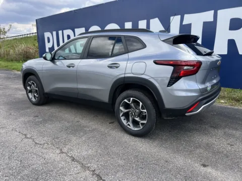 More photos of 2026 Chevrolet Trax LT at Pure Country Automotive, KY