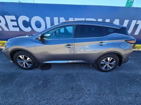 More photos of 2024 Nissan Murano SV at Pure Country Automotive, KY