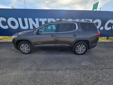 More photos of 2017 GMC Acadia SLE-2 at Pure Country Automotive, KY