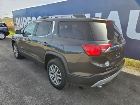 More photos of 2017 GMC Acadia SLE-2 at Pure Country Automotive, KY