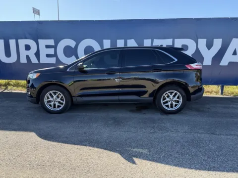 More photos of 2021 Ford Edge SEL at Pure Country Automotive, KY
