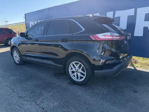 More photos of 2021 Ford Edge SEL at Pure Country Automotive, KY
