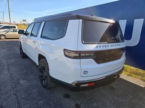 More photos of 2024 Jeep Grand Wagoneer L Series II at Pure Country Automotive, KY