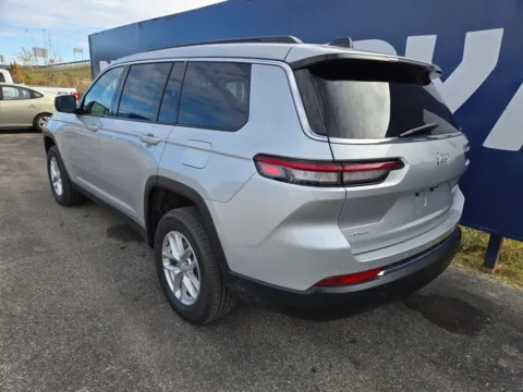 More photos of 2025 Jeep Grand Cherokee L Laredo at Pure Country Automotive, KY