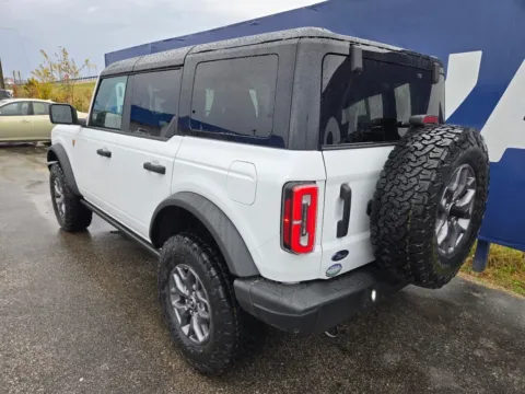 More photos of 2025 Ford Bronco Badlands at Pure Country Automotive, KY