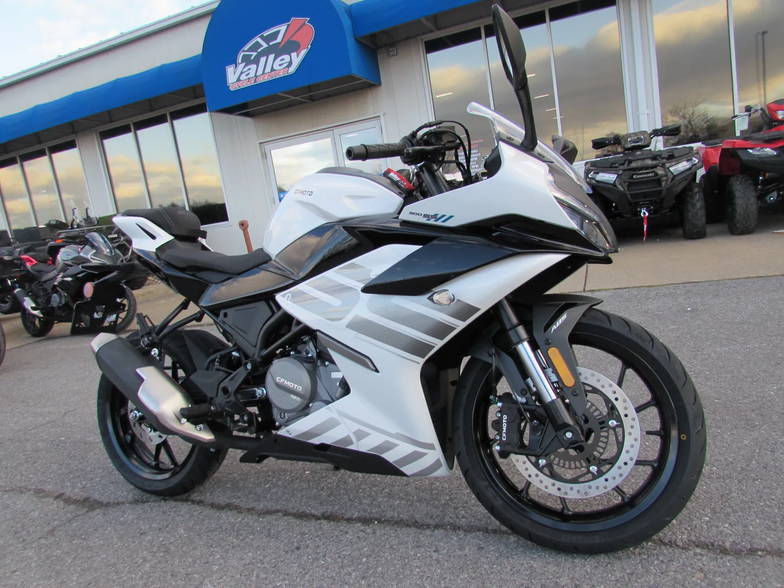 White 2026 CFMOTO 300SS CF300-5US 300 for sale in Winchester, VA