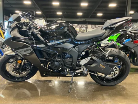 More photos of 2026 Kawasaki Ninja ZX-6R ABS at Valley Cycle Center, VA