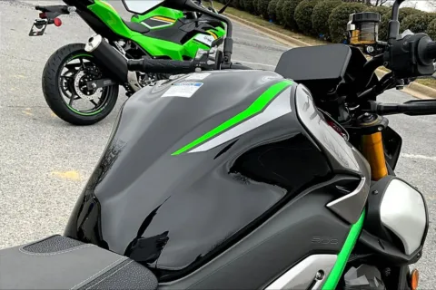 More photos of 2025 Kawasaki Z900 SE ABS SE at Valley Cycle Center, VA